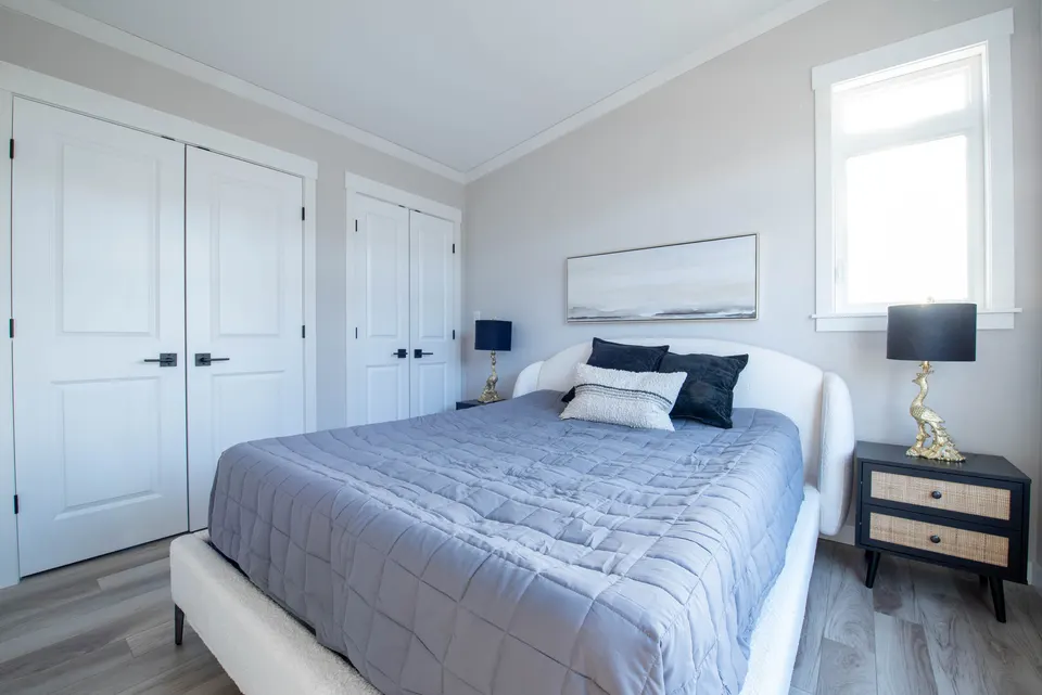 kent-homes-lynx-primary-bedroom.jpg