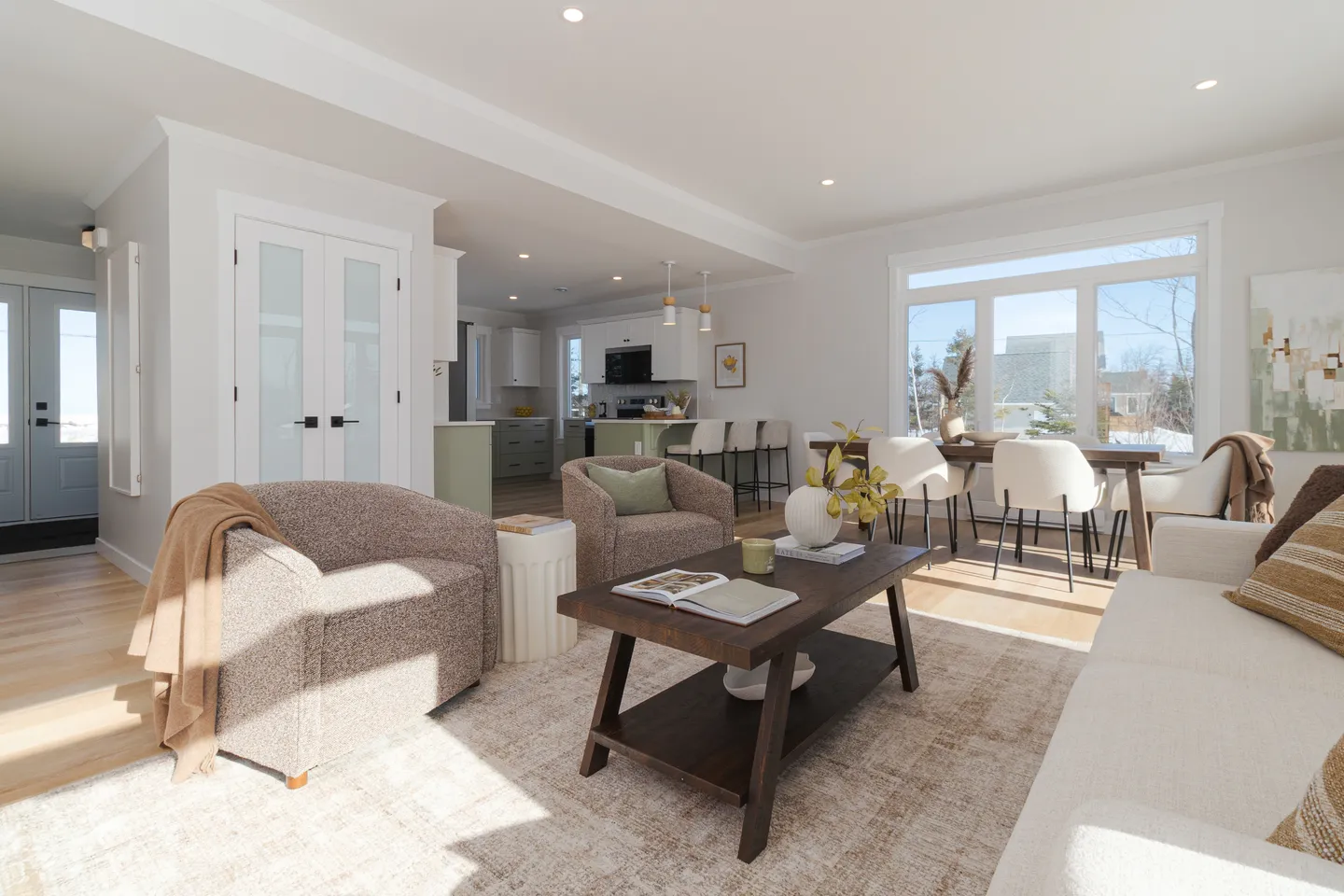 kent-homes-open-concept-living-dining-kitchen.jpg