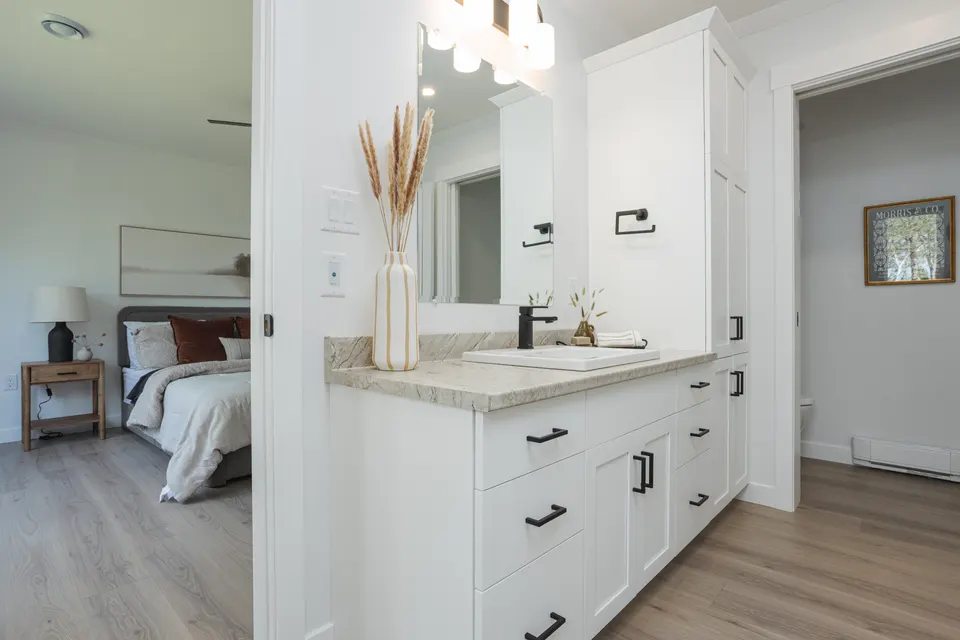 kent-homes-2025-cottage-primary-ensuite.jpg
