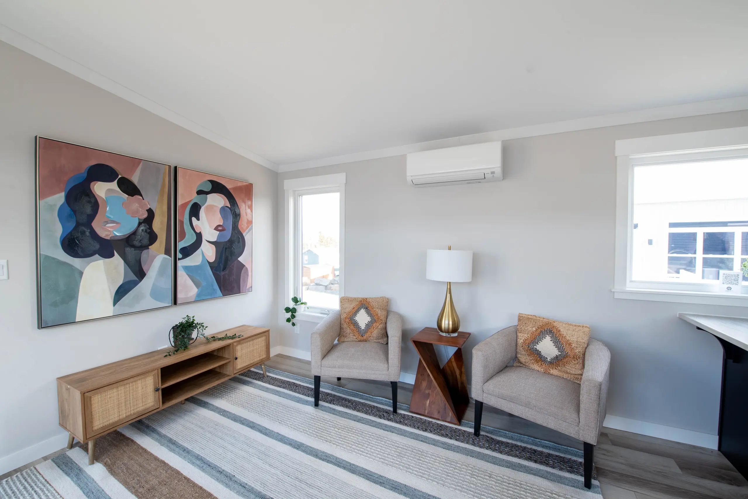 kent-homes-lynx-sitting-area.jpg